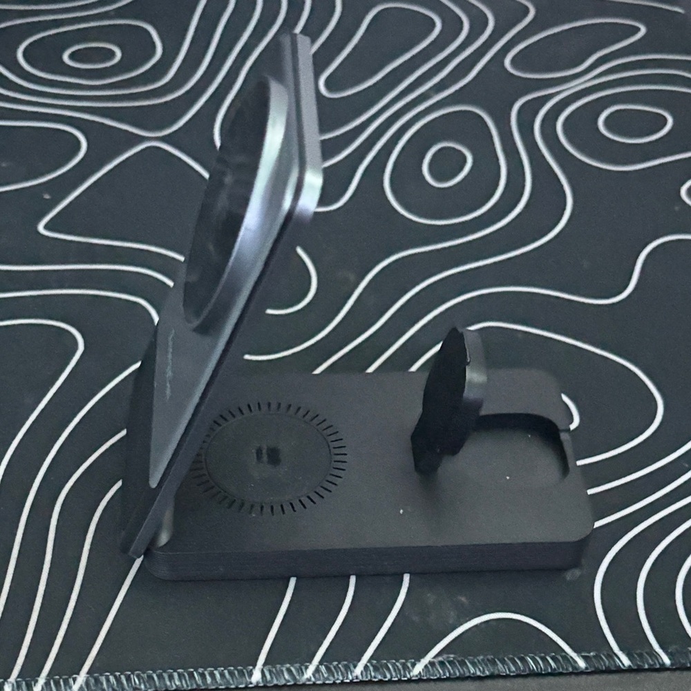 3 in 1 foldable charger for apple products